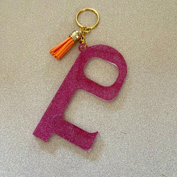 Handmade Handsfree Door Handle Keychain - Picture 1 of 6
